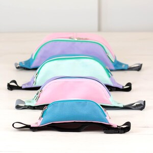 Hip bag pattern available in four sizes