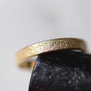9ct Gold Glitter Wedding Band, Classic Design Solid Gold Wedding Ring