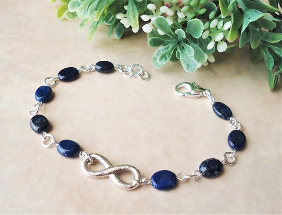 Bracciale Sposa Con Pietre Naturali E Lettere - Realizzato A Mano, Perle 6mm, Elastico, Con Scatola Regalo