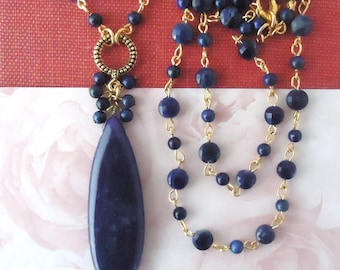 Lange Halskette mit Anhänger in Tropfenform aus blauem Lapislazuli: Statement-Schmuck für die Braut, Geschenkidee, Handgefertigt