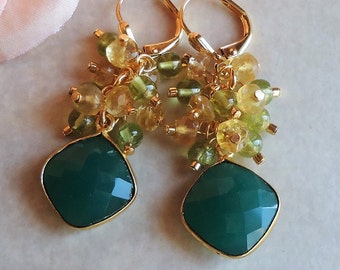 Pendientes de racimo de piedras preciosas múltiples, piedra de ónix verde esmeralda, peridoto, citrino, colgante, declaración, candelabro nupcial, oro hecho a mano