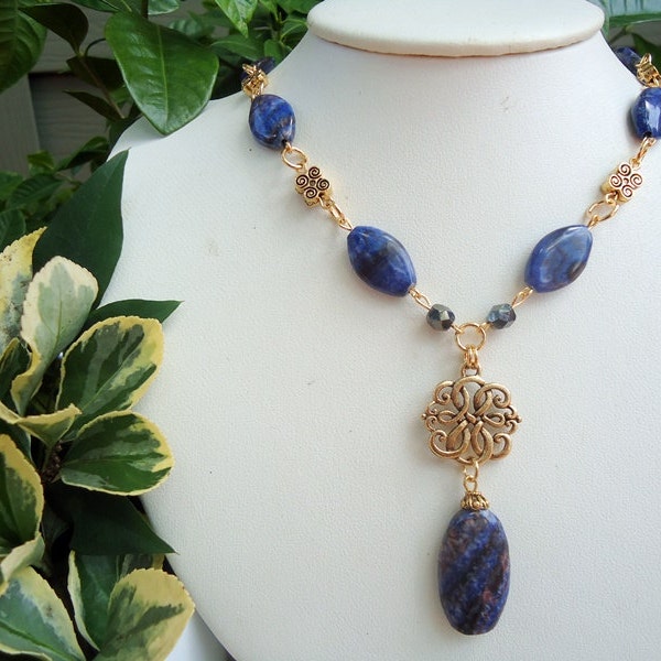 Blue Lapis Lazuli stone Strand Pendant Necklace.Crystal.Metal plated in 24K gold.Statement.Beadwork.Mother's.Bridal.Beaded.Gift.Handmade.