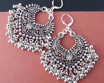 Pendientes colgantes de araña de metal plateado, joyería nupcial bohemia, hechos a mano.