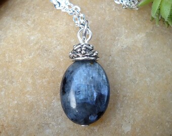 Labradorite Stone Pendant Necklace.Sterling Silver Chain.Gold.Statement.Dainty.Black.Grey.Bridal.Gemstone.Boho.Healing.Gift. Handmade.