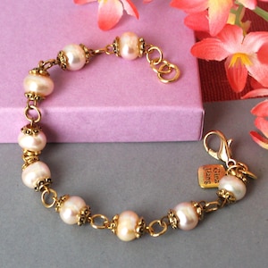 Ivory Freshwater Pearl Bracelet, Bridal Statement Jewelry, Gift, Handmade