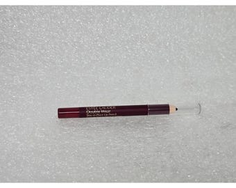 Lápiz delineador de labios Estée Lauder Double Wear Stay-In-Place 14 Wine de larga duración