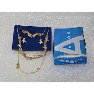 Avon Sparkling Three-Piece Goldtone Floral Gift Set Necklace Bracelet & Earrings