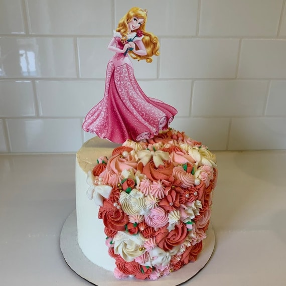 Princess Doll Cake (Torta principessa) - Decorated Cake - CakesDecor