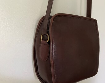 Archival Vintage Coach Usa Square Zip Top Crossbody Bag Black