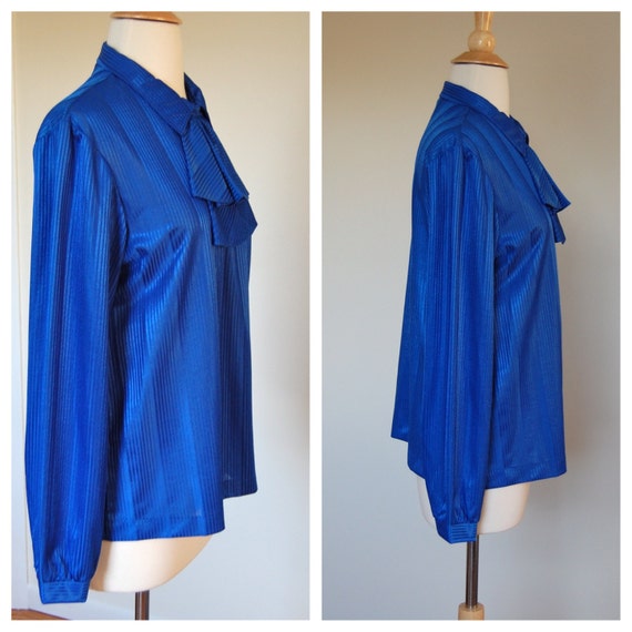 Vintage 1970's Saphire Blue Long Sleeve Top Blous… - image 2