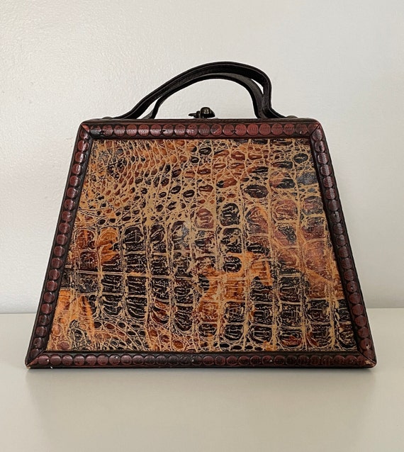 Crocodile Print Vegan/Faux Leather Stylish Handbag at Rs 1299/piece | Faux  Leather HandBag in Jaipur | ID: 27215770712
