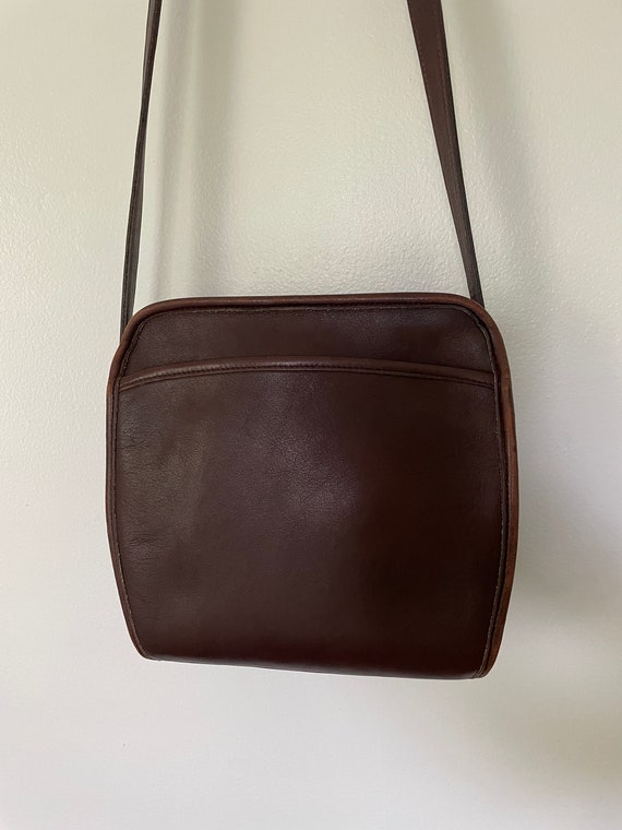 バッグ vintage coach old waist pouch brown Archival Vintage Coach Usa Square Zip Top Crossbody Bag Black