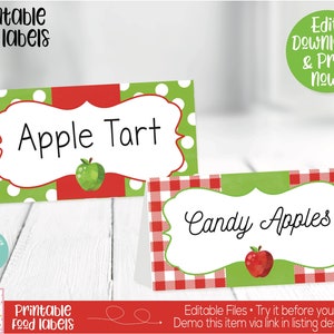 Puede incluir: Etiquetas de alimentos imprimibles con un patrón de cuadros rojos y verdes. Las etiquetas muestran el texto "Tarta de manzana" y "Manzanas de caramelo" con una ilustración de manzana en cada una.