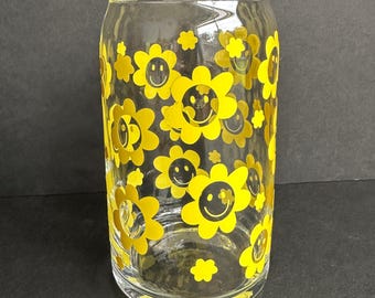 Vintage HAPPY FACE TUMBLER: Yellow Glassware Barware, c.1970’s