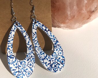 Felicity Hand Painted Wood White with Blue Flowers Hollow Tear Drop Earrings with Hooks