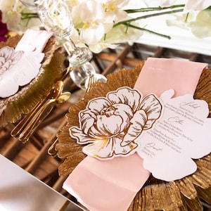 Gold Foil Flower Menu/ Gold Menu / Flower Menu / Bridal Shower Menu / Wedding Menu