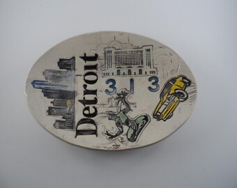 Oval 313, Detroit ceramic dish from Merging Story Pottery. Spirit of Detroit, skyline, train station and mustang. Free shipping included