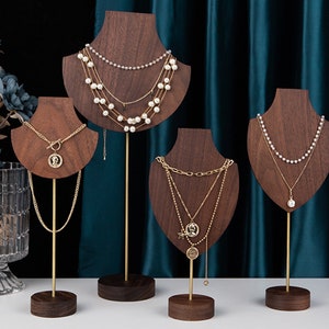 Wood Necklace Bust, Necklace Holder, Mannequin Display, Jewelry Display   DS1799