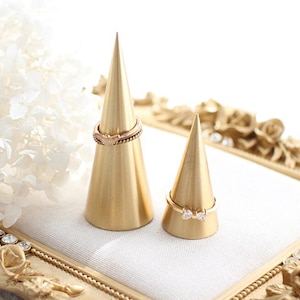 Copper ring stand holder, copper jewelry organizer stand, Brass Ring Cone   DS1190