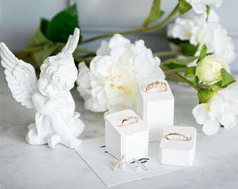 Gypsum ring display, white ring stand, white jewelry display   DS1335