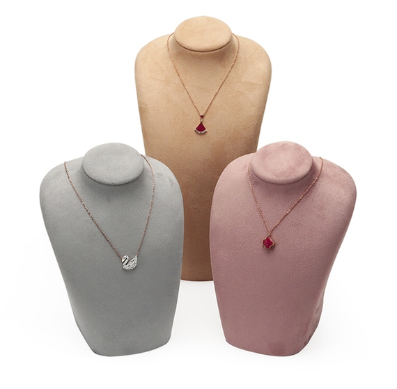 Details about   High-End Necklace Pendant Jewelry Display Bust Mannequin Stand 21x34cm 