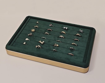 Green Velvet Ring Display Tray: Jewelry Organizer
