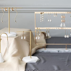 Marble copper earring display, white jewelry organizer stand, white jewelry display, marble jewellery displays   DS1078