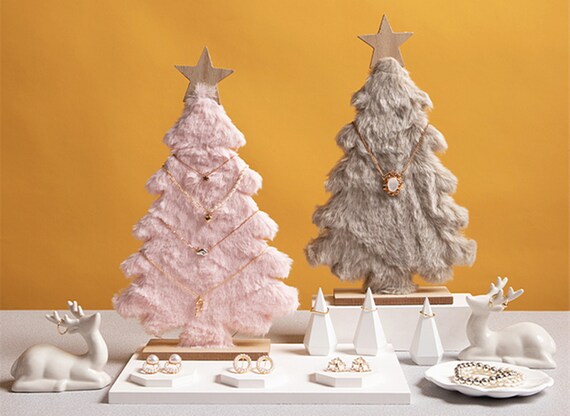 Christmas tree jewelry best sale display