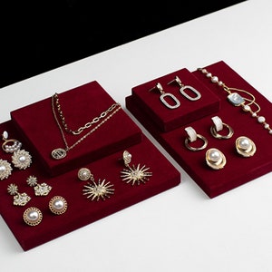 Set von 4 Samt Schmuck Dipslay, Schmuck Plattform Tablett, rote Schmuck Display, Schmuck Shop Design, Schmuck Fotografie Werkzeug DS1796