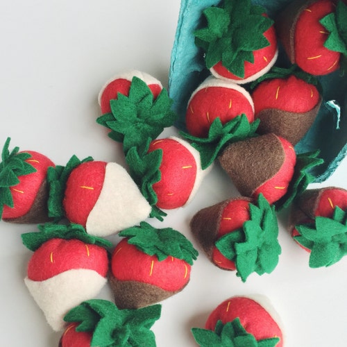 Felt Food Strawberries Pretend Play Chocolate Strawberries Etsy