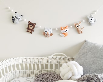 Plush Woodland Animals Felt Garland Banner, Woodland Nursery, Bear, Fox, Wolf, Owl, Deer, Raccoon, Baby Shower, Nursery Decor, 1st Birthday