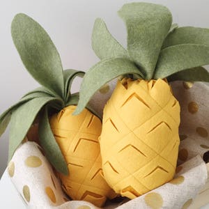 Felt Play Food Pineapple, Felt Fruit, Plush Toy, Pineapple Cushion, Play Shop, Play Kitchen, Felt Food, Birthday Gift image 1