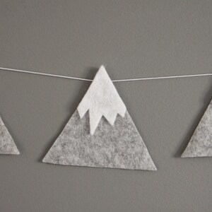 Felt Mountain Snowy Peaks Garland, Baby Nursery and Childrens Decor, Baby Shower Gift, Woodland Nursery, 1st Birthday image 3