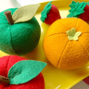 Felt Play Food Fruit, Felt Food Apple Orange, Play Kitchen, Play Shop, Montessori Play, Hands On Learning, Preschool Activity, Homeschool image 4