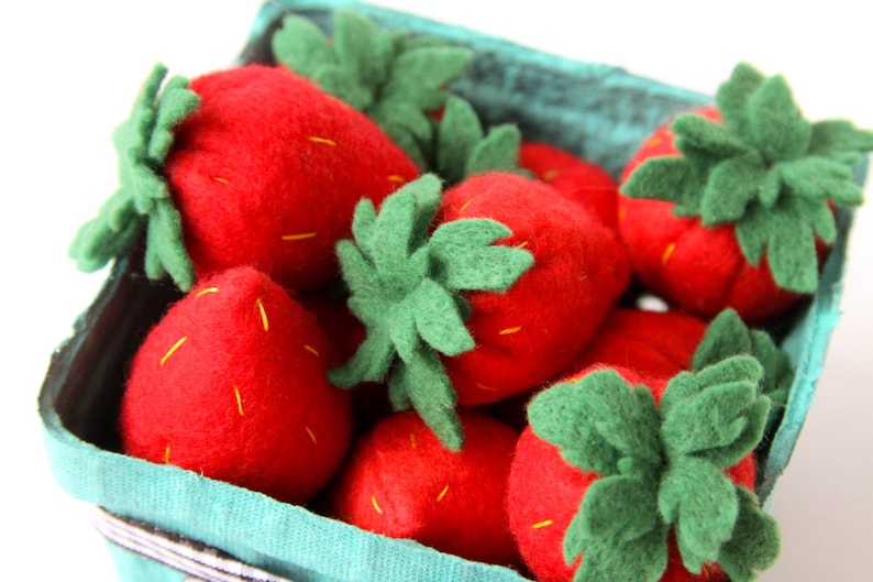 Felt Food Pretend Play Strawberries Lifelike Handmade Play Etsy Australia