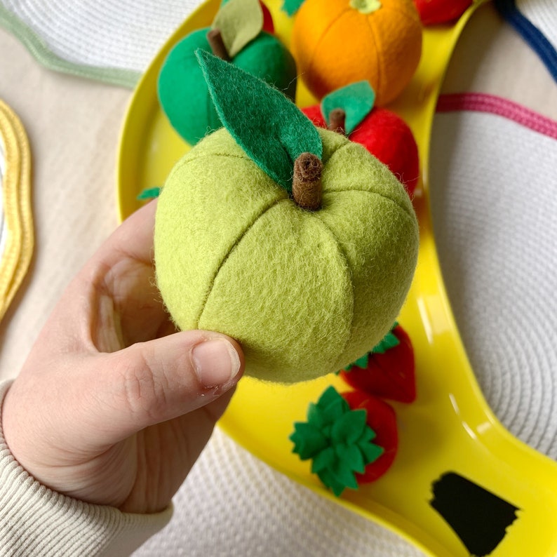 Felt Play Food Fruit, Felt Food Apple Orange, Play Kitchen, Play Shop, Montessori Play, Hands On Learning, Preschool Activity, Homeschool image 5