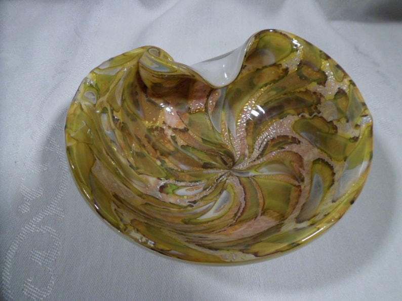 Candy Bowls Pair of Art Glass Nut Free Form Swirled Pattern Ashtrays