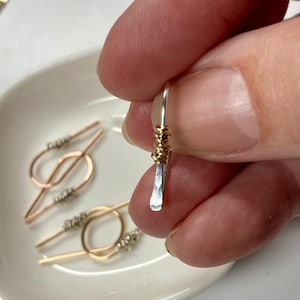 Small horseshoe open hoop threader earrings with wire wrapped hammered face, mixed metal arch threaders, everyday modern minimalist jewelry
