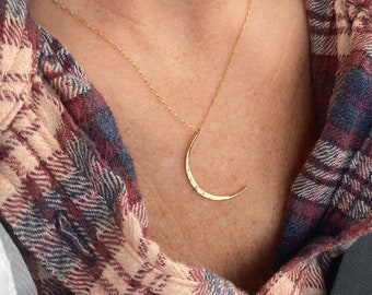 New moon pendant necklace, hammered crescent moon necklace, skinny crescent moon pendant, modern minimalist celestial jewelry, waxing moon