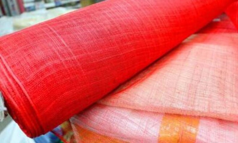 Red Sinamay tissu pour Millinery Hat Making raidie rouge Sinamay tissu Red Sinamay tissu pour Millinery Hat Making raidie rouge Sinamay tissu