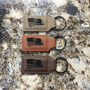 Laser Engraved Flag with Kneeling Soldier Key Chain