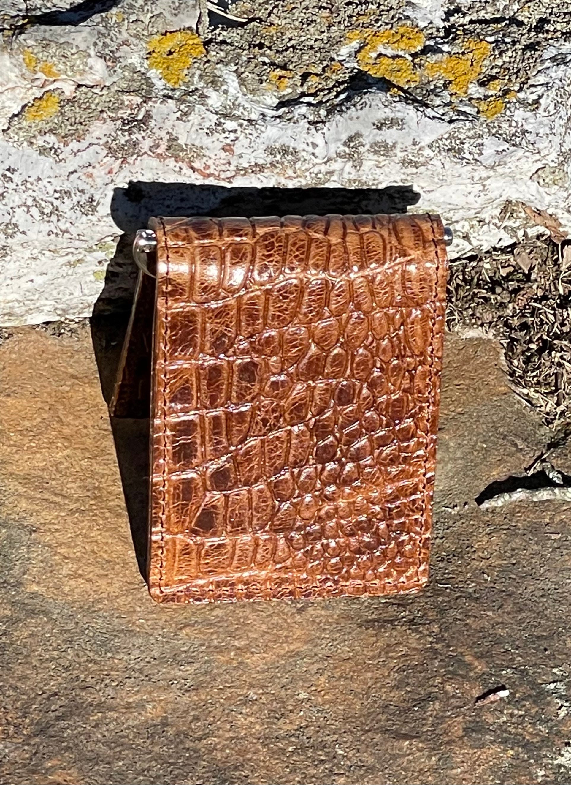 Money Clip Wallet (Alligator Texture Embossing) - Leathersmith