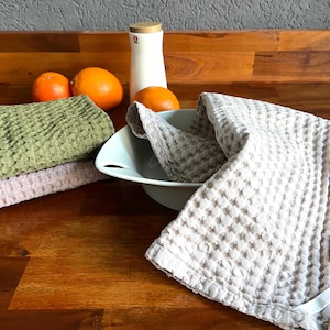 Vintage Weave Waffle linen/ Waffelpique Tea-,Kitchen-, Dish-, Hand-, Wash-Towels / eco-Tex Cotton/ Bespoke/ Vegan/ Minimalist