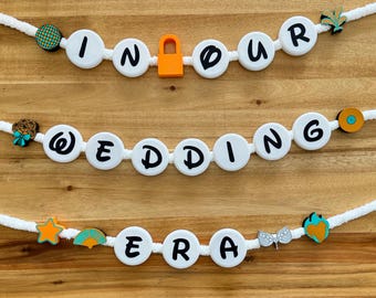 Pulsera de la amistad con dijes de Swiftie Wedding Life of a Showgirl para puerta de crucero con imanes