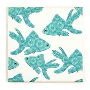 Turquoise fish ceramic tiles, blue green tiles, dramatic back splash, unique aquarium tiles, pretty cloakroom tiles, bespoke tile mural teal