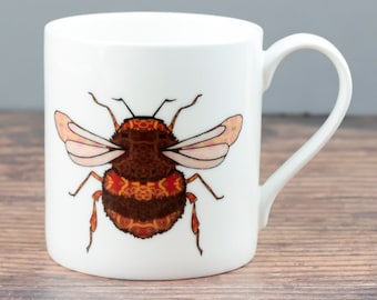 Bumble Bee mug - Queen Bee Coffee Cup - Bee Keeper Gift - Insect Life Mug - Bee Art Gift - Red Gold Bumblebee Gift - Fun Mug for Bee Lover