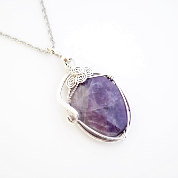 Pendentif en argent allemand avec améthyste, gemstone purple