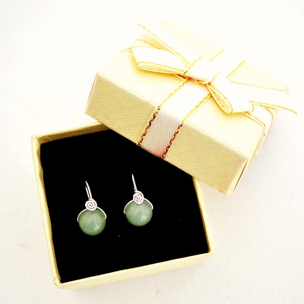 boucles d'oreilles en jade, argent boucles d'oreilles, petites boucles d'oreille, wire wrap earrings, gemstone earrings