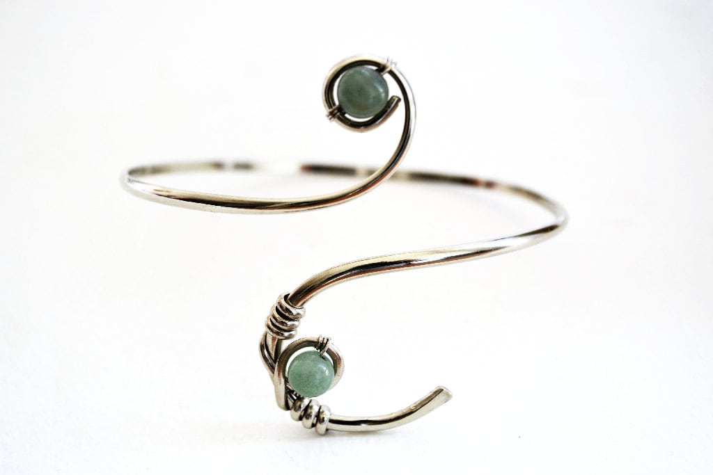 arm bracelet, jade bracelet, Bracelet with stones, jade, Upper Arm Bracelet, Upper Arm Cuff, wire wrap bracelet