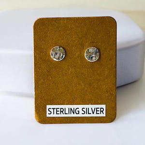 6 mm Hammered Sterling Silver Studs, Minimalist Small Round Silver Earrings, Dainty Battered Earrings for Everyday Wear